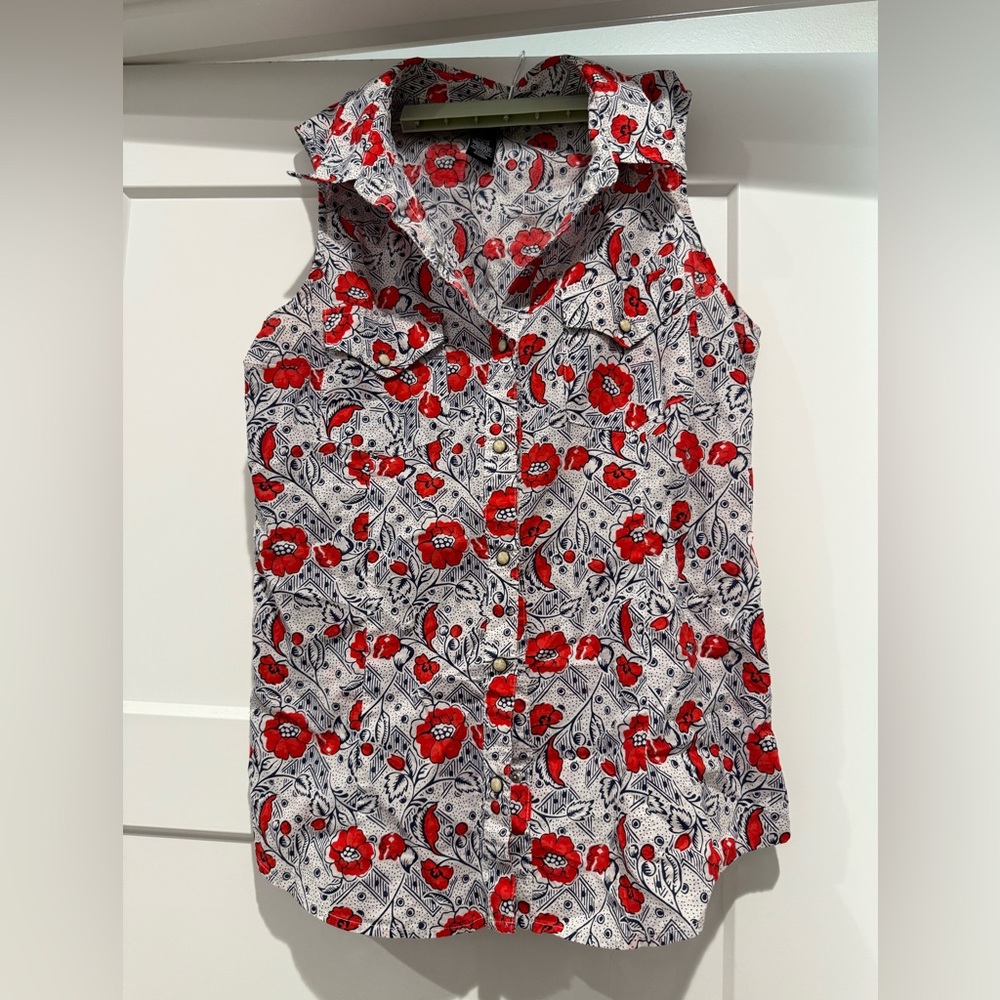 Wrangler Retro Red and Blue Floral Shirt
